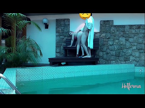 ❤️ Sjef inviterer hushjelp til bassenget, men kunne ikke motstå en varm Analporno ved no.yourxxxvideos.ru ❌❤